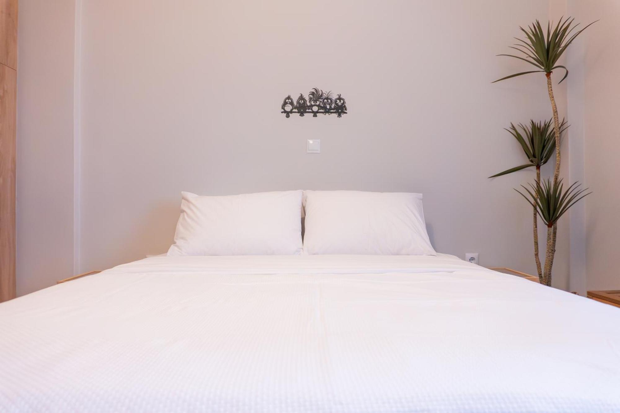 50 Steps Metro Kato Patisia Renovated Athens Apt Exterior photo